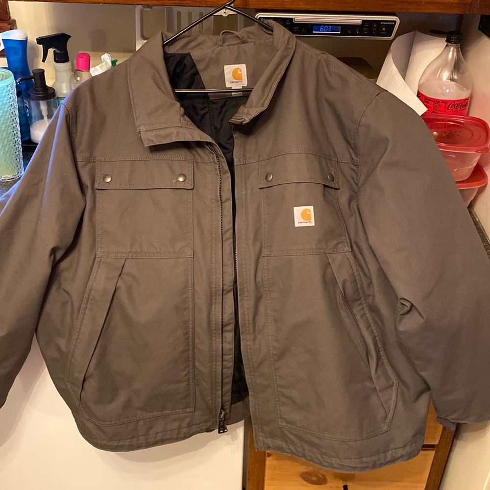 Men’s grey carhartt coat